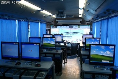 海爾電腦榮獲農(nóng)村信息化榮譽(yù)企業(yè)稱號，助推計(jì)算機(jī)網(wǎng)絡(luò)工程發(fā)展